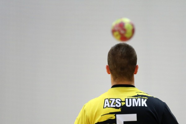 Piłka ręczna II liga: AZS UMK - UKS Morąg (Uniwersyteckie Centrum Sportowe, 10.10.2020) [fot. Andrzej Romański]